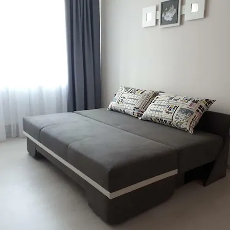 Apartment Ap Stefania Intre Satul De Vacanta Si City Park Mall *